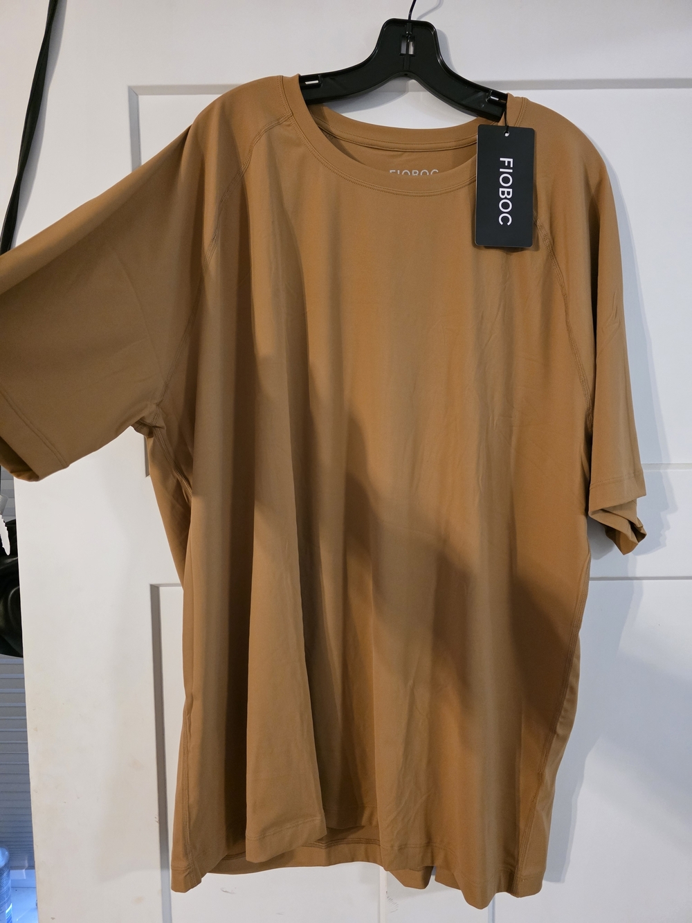 Fioboc Men's Short Sleeve Tee in Warm Tan